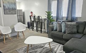 Big Tv Apartment 5 Miles From Hard Rock Casino