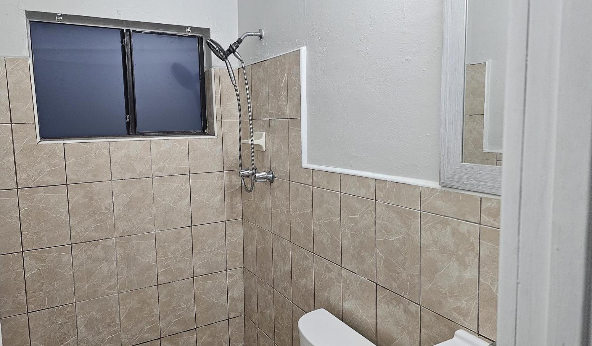 Big Tv Apartment 5 Miles From Hard Rock Casino Hollywood Exterior photo